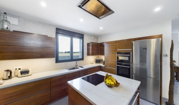 Resale - Villa -
Los Alcazares - Costa Calida