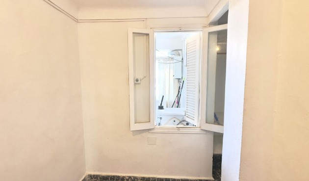 Brukt - Apartment -
Torrevieja - Zona Los Frutales