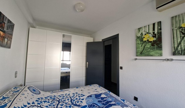 Resale - Apartment -
Torrevieja - Acequion