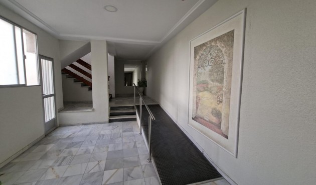 Resale - Apartment -
Torrevieja - Acequion