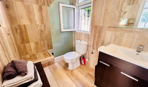 Resale - Villa -
Orihuela Costa - Lomas De Campoamor-las Ramblas