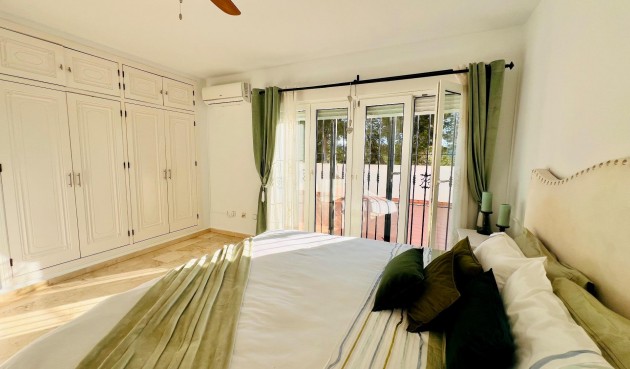 Resale - Villa -
Orihuela Costa - Lomas De Campoamor-las Ramblas