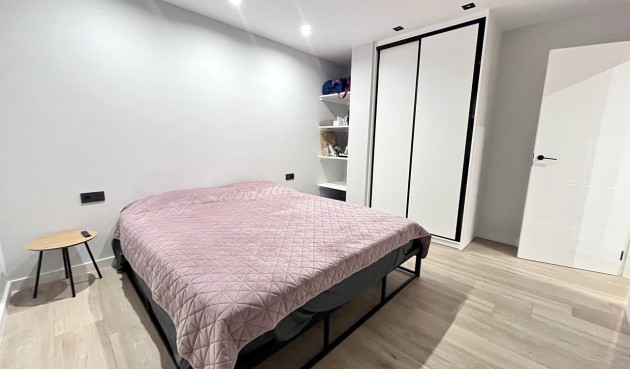 Resale - Villa -
Playa Flamenca - Costa Blanca