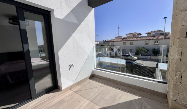 Resale - Villa -
Playa Flamenca - Costa Blanca