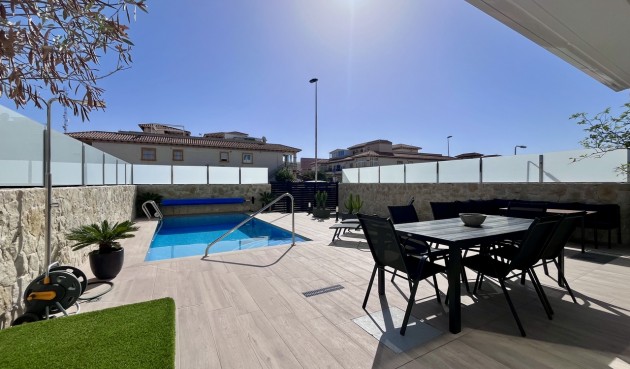 Resale - Villa -
Playa Flamenca - Costa Blanca