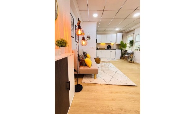 Brukt - Apartment -
Torrevieja - Costa Blanca