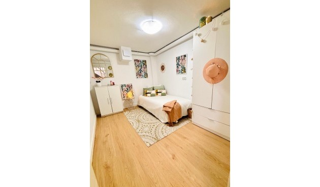 Brukt - Apartment -
Torrevieja - Costa Blanca