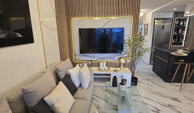 Resale - Apartment -
Hacienda Riquelme Golf Resort - Inland