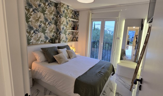 Resale - Apartment -
Hacienda Riquelme Golf Resort - Inland