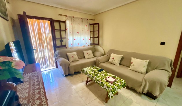Resale - Bungalow -
Torrevieja - Torreblanca