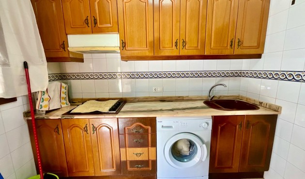 Resale - Bungalow -
Torrevieja - Torreblanca