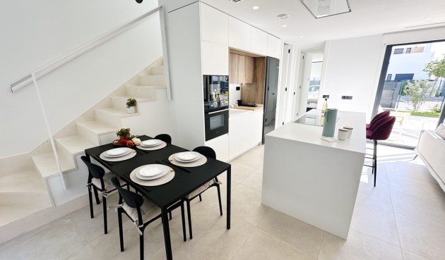 Återförsäljning - Villa -
Santa Rosalia Resort - Inland