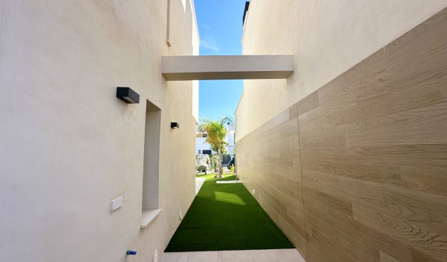 Återförsäljning - Villa -
Santa Rosalia Resort - Inland