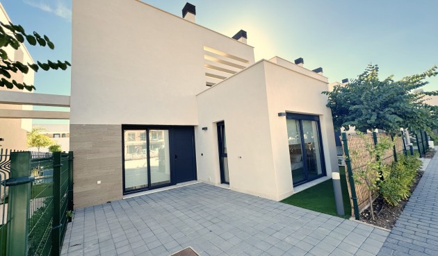 Återförsäljning - Villa -
Santa Rosalia Resort - Inland