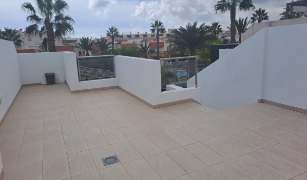 Brukt - Town House -
Orihuela Costa - Costa Blanca