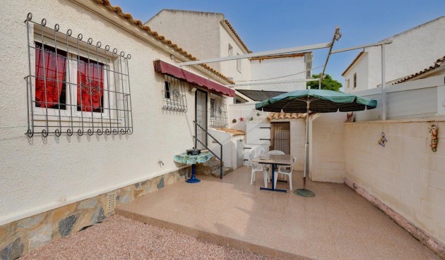 Resale - Villa -
Orihuela Costa - La Florida