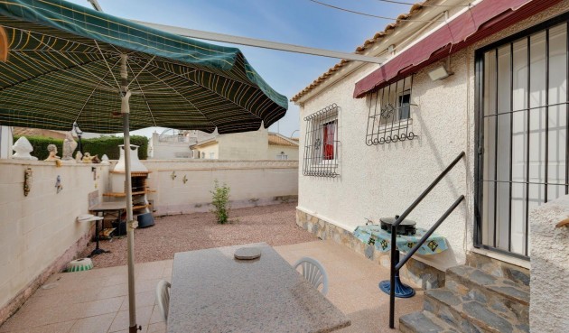 Resale - Villa -
Orihuela Costa - La Florida