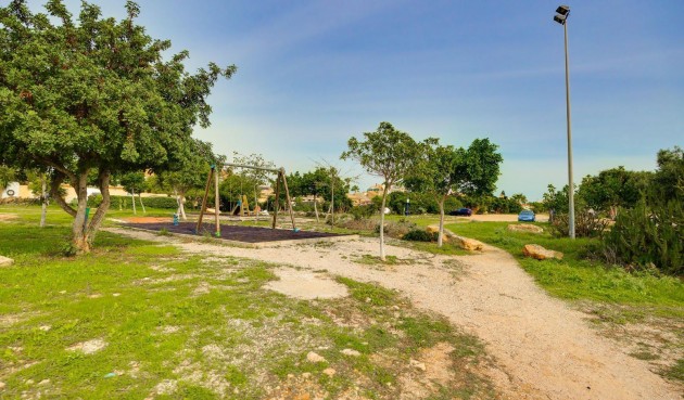 Resale - Villa -
Orihuela Costa - La Florida