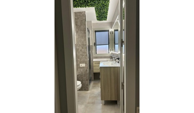 Återförsäljning - Apartment -
Torrevieja - Nueva Torrevieja