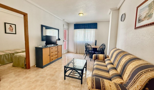 Brukt - Apartment -
Torrevieja - Centro