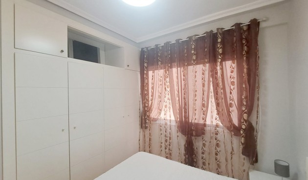 Resale - Apartment -
Torrevieja - Costa Blanca