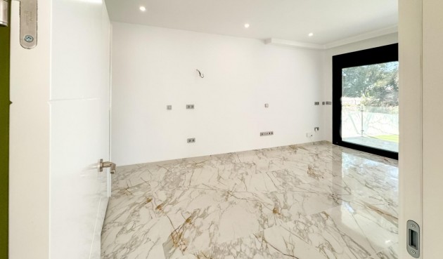 Resale - Villa -
Torrevieja - Los Balcones - Los Altos del Edén