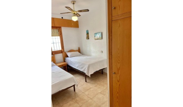 Resale - Apartment -
Torrevieja - Playa de los Locos