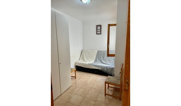 Resale - Apartment -
Torrevieja - Playa de los Locos