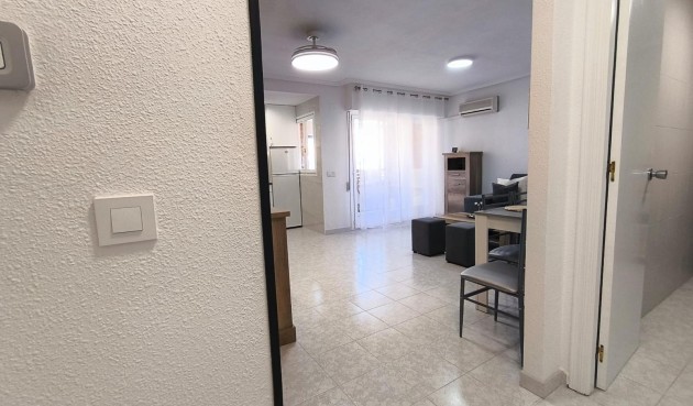Brukt - Apartment -
Torrevieja - El Molino