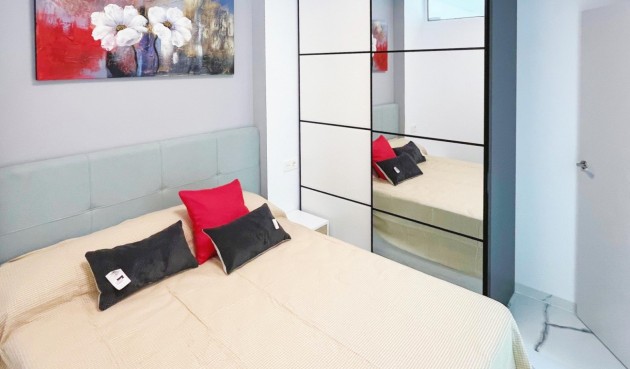 Resale - Apartment -
Torrevieja - Costa Blanca