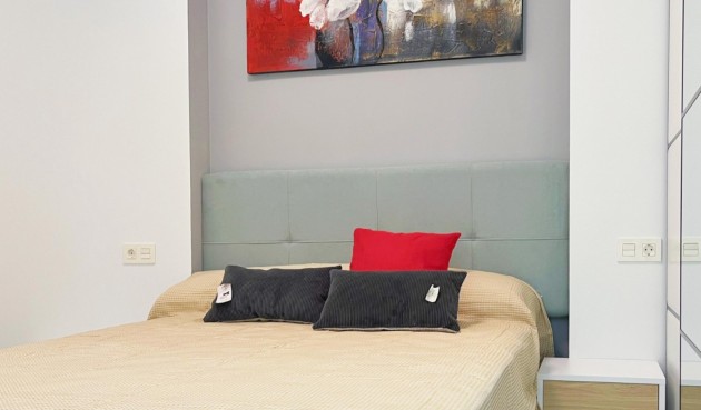 Resale - Apartment -
Torrevieja - Costa Blanca