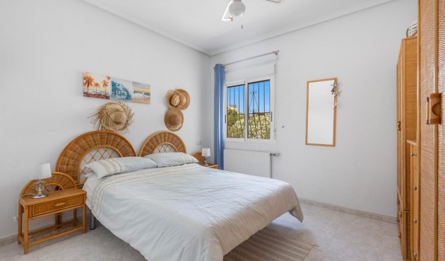 Resale - Villa -
San Fulgencio