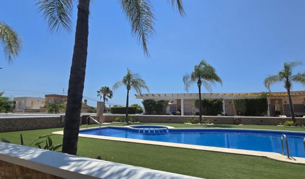 Resale - Town House -
Pilar de la Horadada - Mil Palmeras