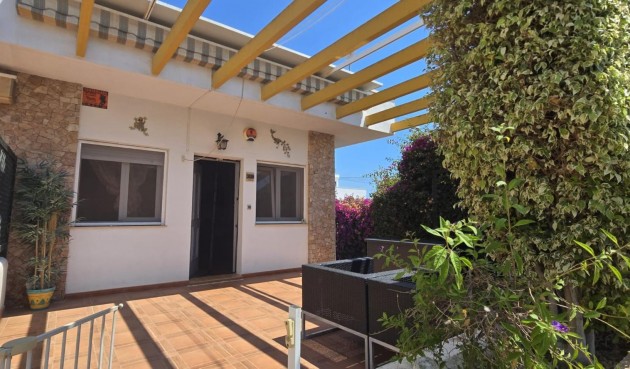 Resale - Town House -
Pilar de la Horadada - Mil Palmeras