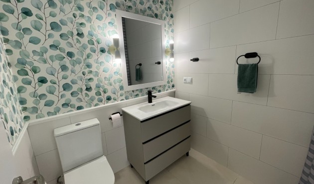 Brukt - Town House -
Torrevieja - Costa Blanca