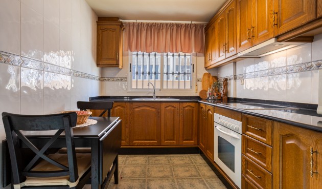 Resale - Villa -
Guardamar del Segura - Costa Blanca