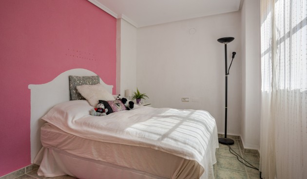 Resale - Villa -
Guardamar del Segura - Costa Blanca