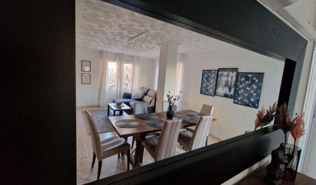 Resale - Apartment -
Torrevieja - Playa de los Locos