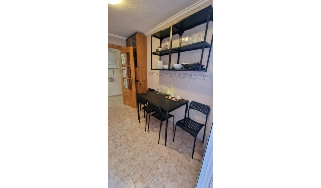 Resale - Apartment -
Torrevieja - Playa de los Locos