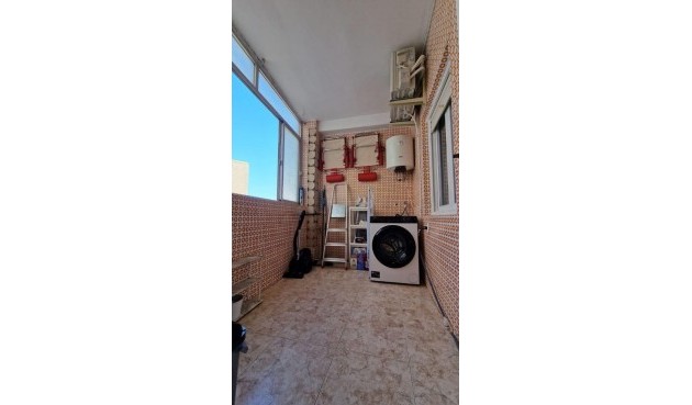 Resale - Apartment -
Torrevieja - Playa de los Locos
