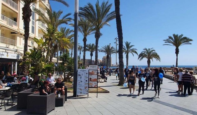 Resale - Apartment -
Torrevieja - Playa de los Locos