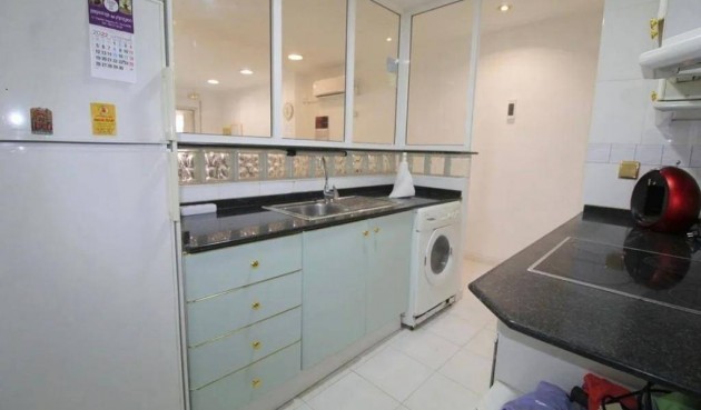 Resale - Apartment -
Torrevieja - Estacion De Autobuses