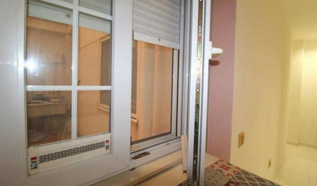 Resale - Apartment -
Torrevieja - Estacion De Autobuses