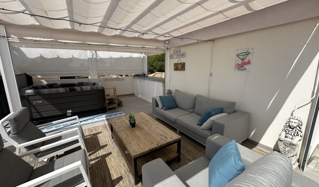 Brukt - Toppleilighet -
Villamartin - Costa Blanca