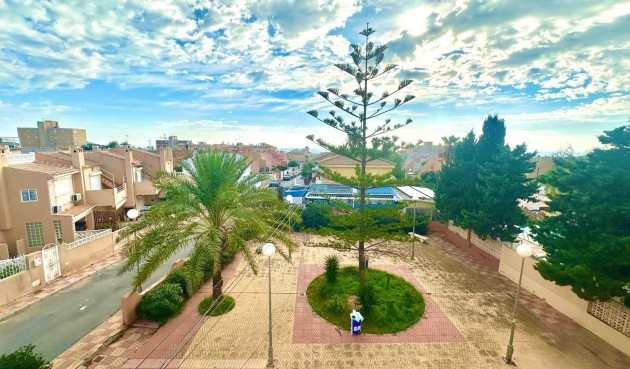 Brukt - Apartment -
Torrevieja - aguas nuevas