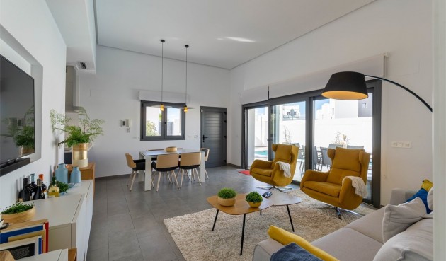 Resale - Villa -
Benijofar - Costa Blanca