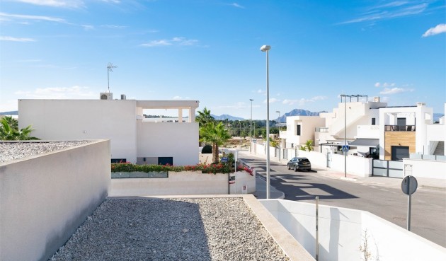 Resale - Villa -
Benijofar - Costa Blanca