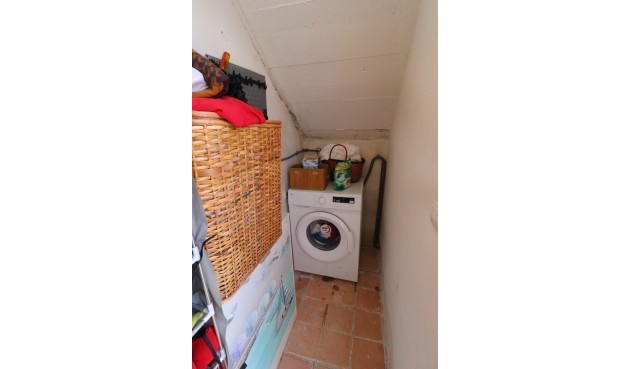 Resale - Villa -
Hondón de las Nieves - Inland