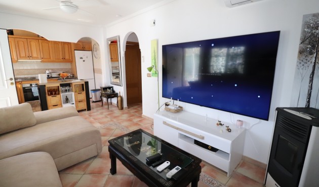 Resale - Villa -
Hondón de las Nieves - Inland