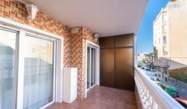 Återförsäljning - Apartment -
Torrevieja - Playa del Cura